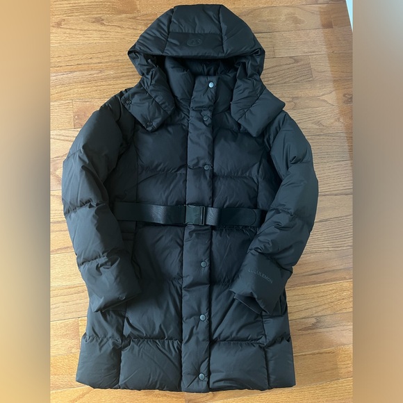 Lululemon wunder puff waist jacket with removable belt and hood - Picture 2 of 4